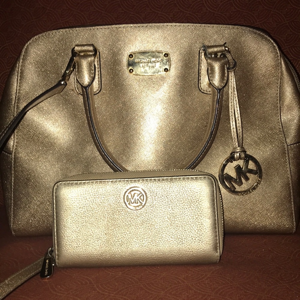 MK purse